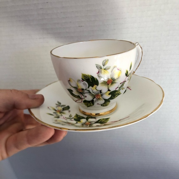Vtg Delphine Bone China Teacup and Saucer - Picture 9 of 9